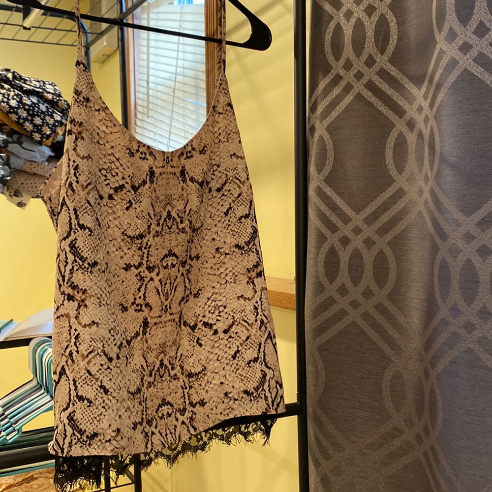 Large snake pattern tank top
